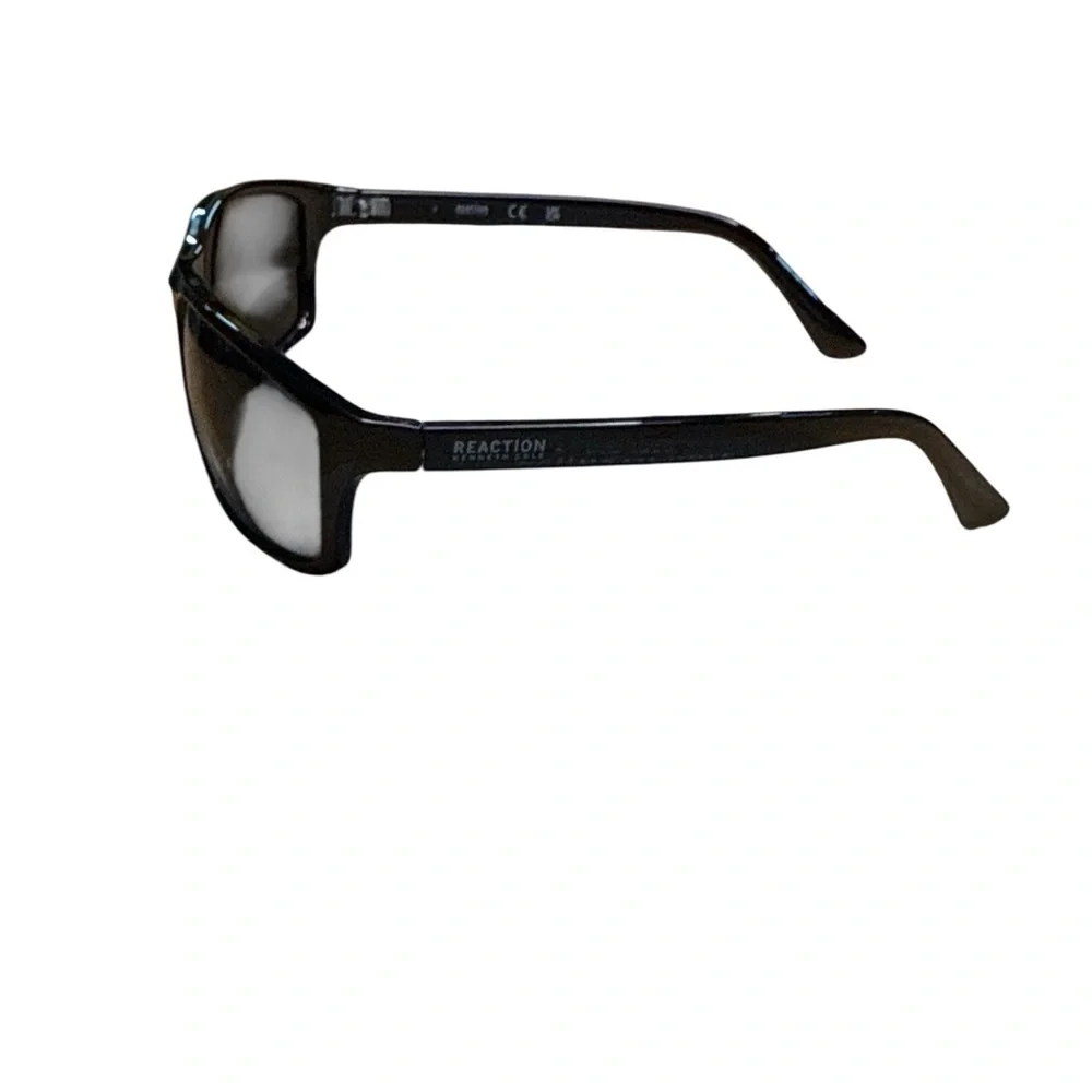 Kenneth Cole Reaction Glossy Black Sunglasses KC1384 Sport Golf Unisex